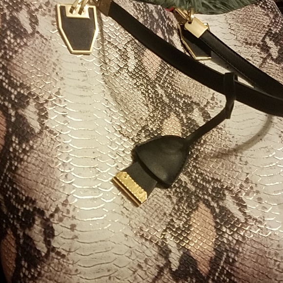 🔵 Purse - Picture 9 of 10